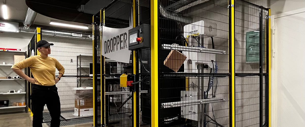 Packtester tests packaging against different conditions, such as dropping.